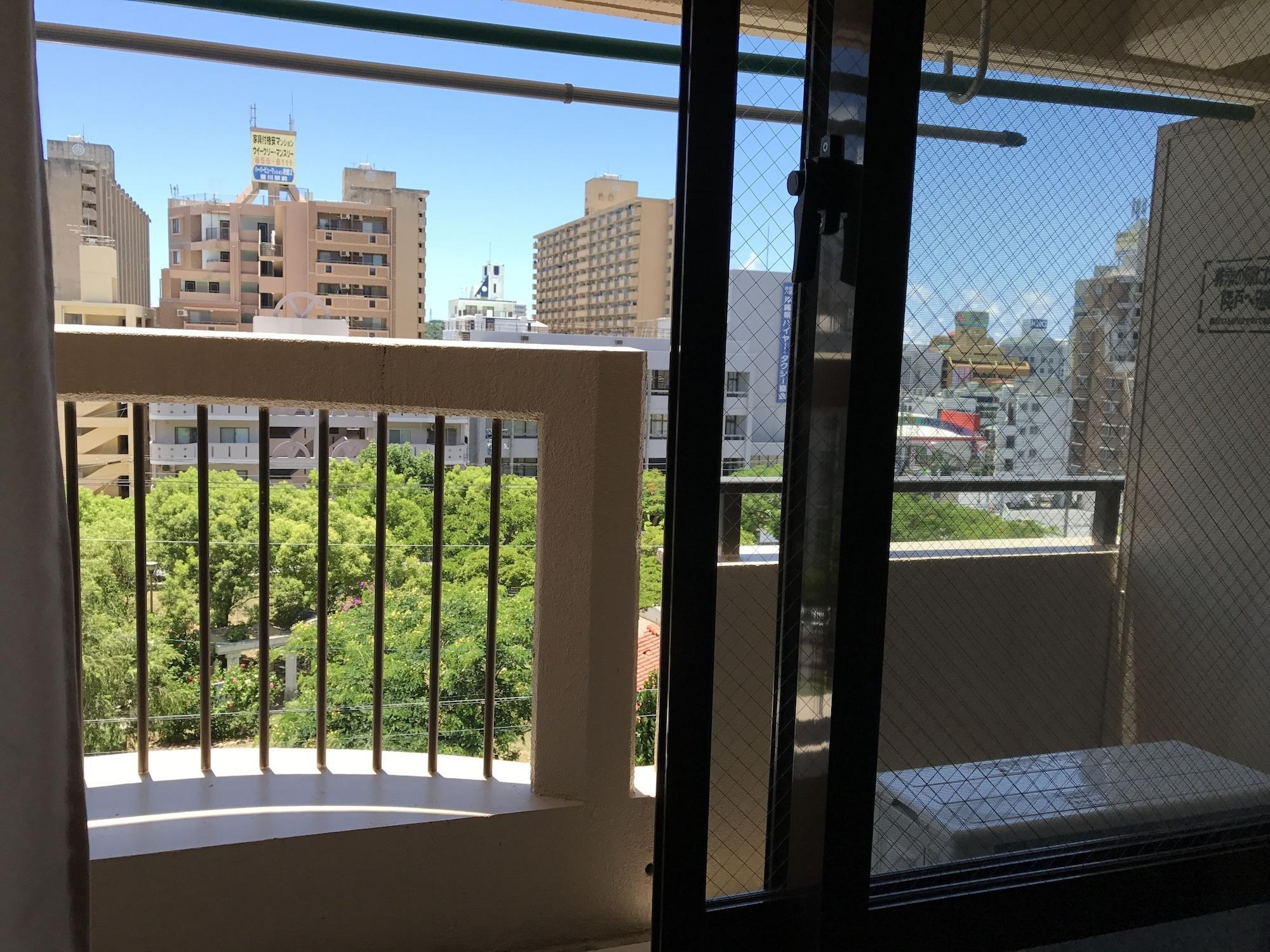 Weekly Harbourview Mansion Main Building Apartment Naha Exterior photo
